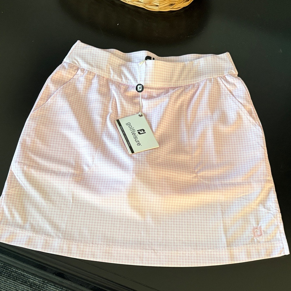 Footjoy Pink and White Houndstooth Athletic Skirt